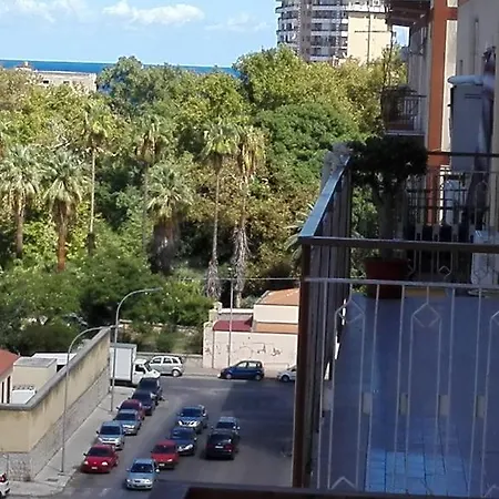 A Tre Passi Dal Centro Pensión